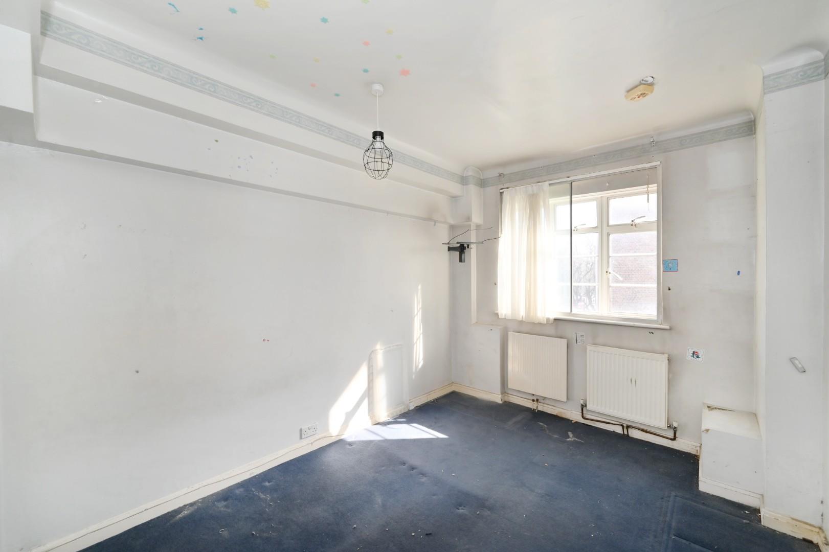 Hamilton Court, Maida Vale, W9