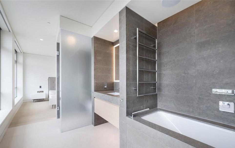 Centre Point, London, W1CA