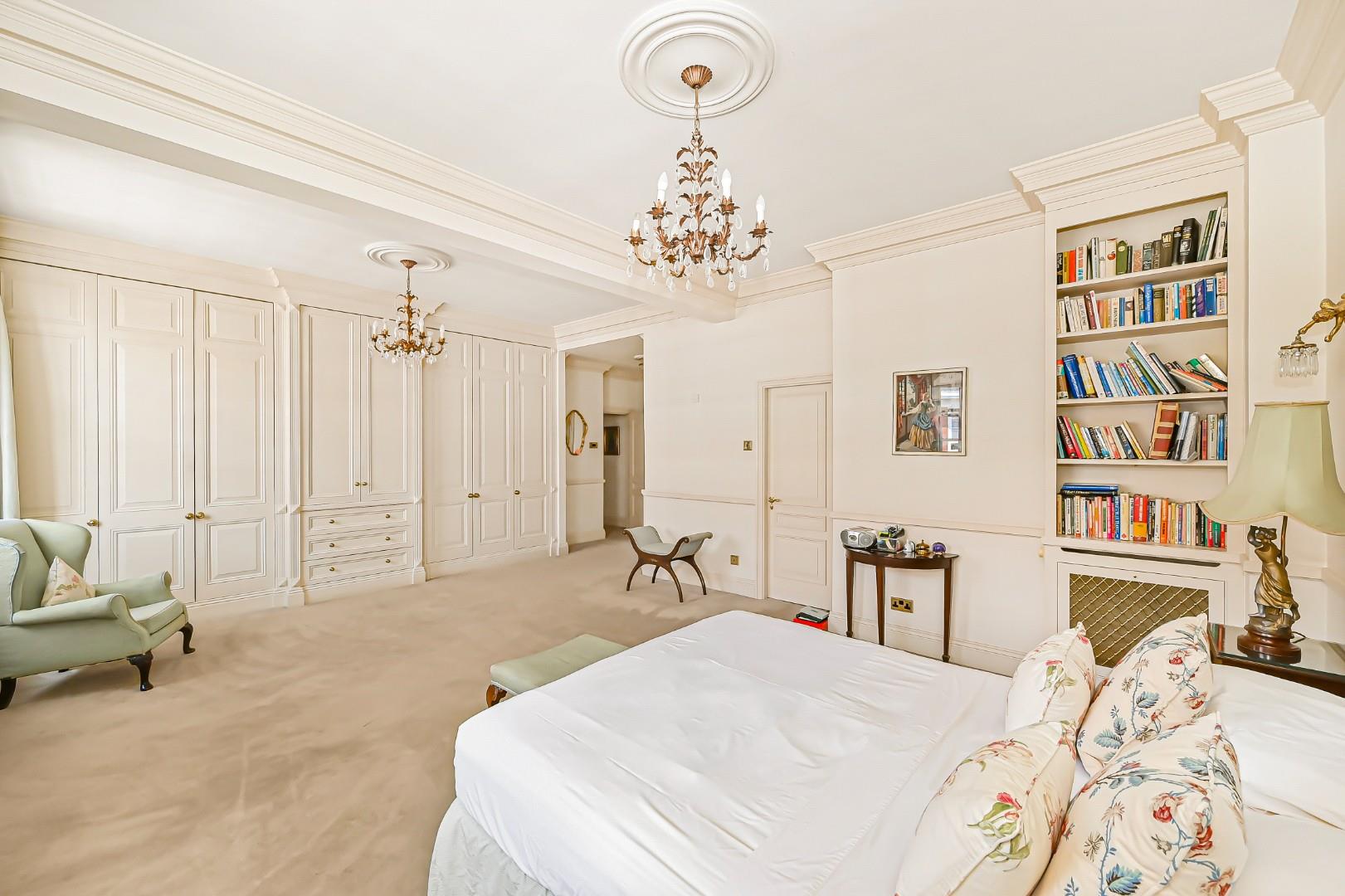 Bryanston Court I, George Street, Marylebone W1H