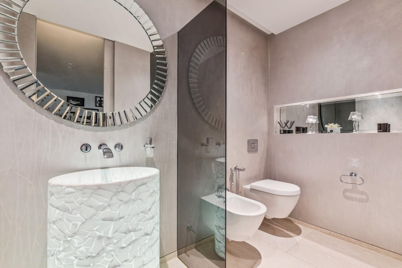 Huge Lateral Apartment – Bryanston Square, Marylebone, W1H