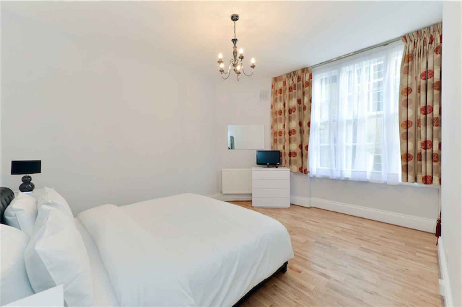 Montagu Mansions, Marylebone W1U