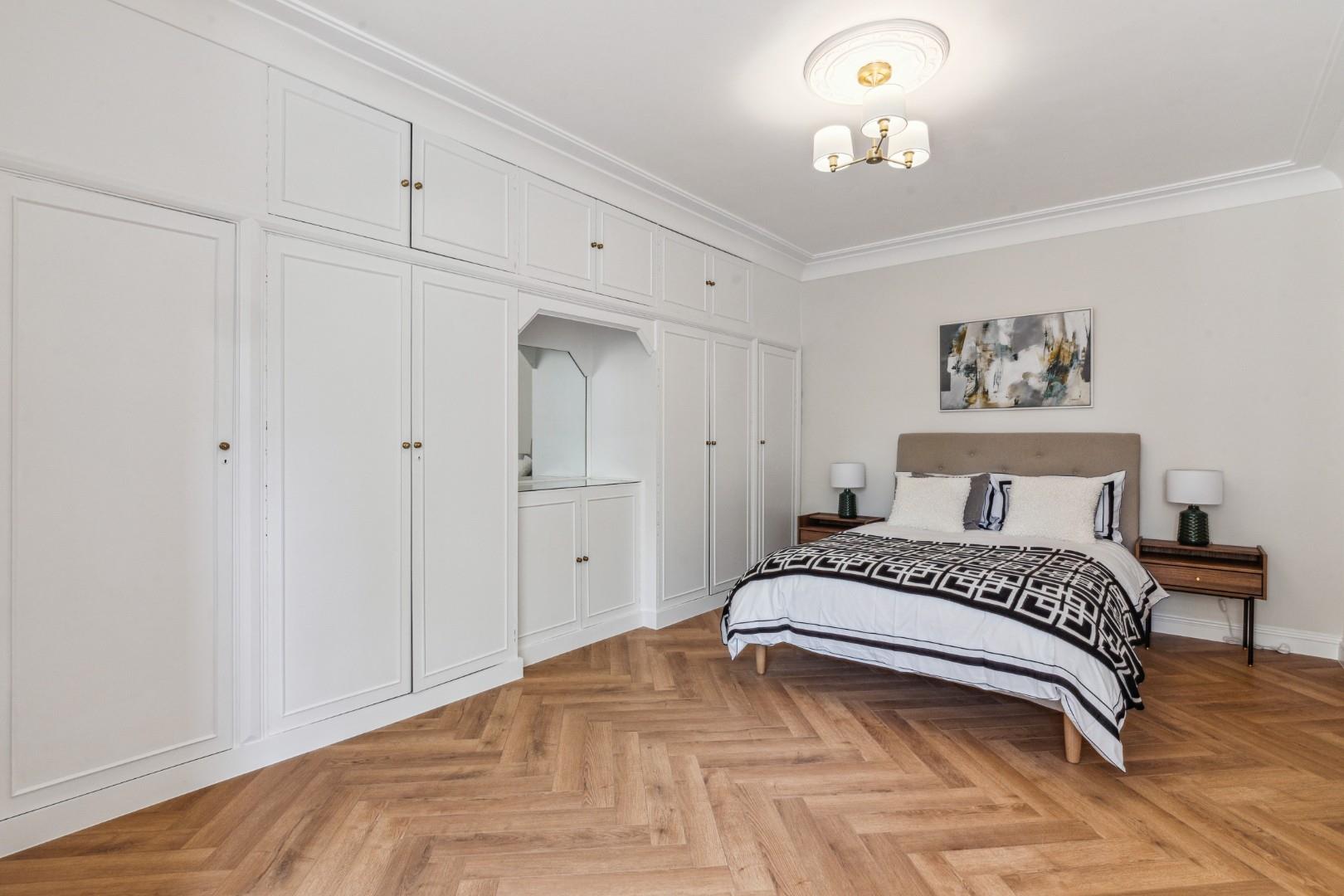 Park Views – Viceroy Court, Prince Albert Road, London NW8
