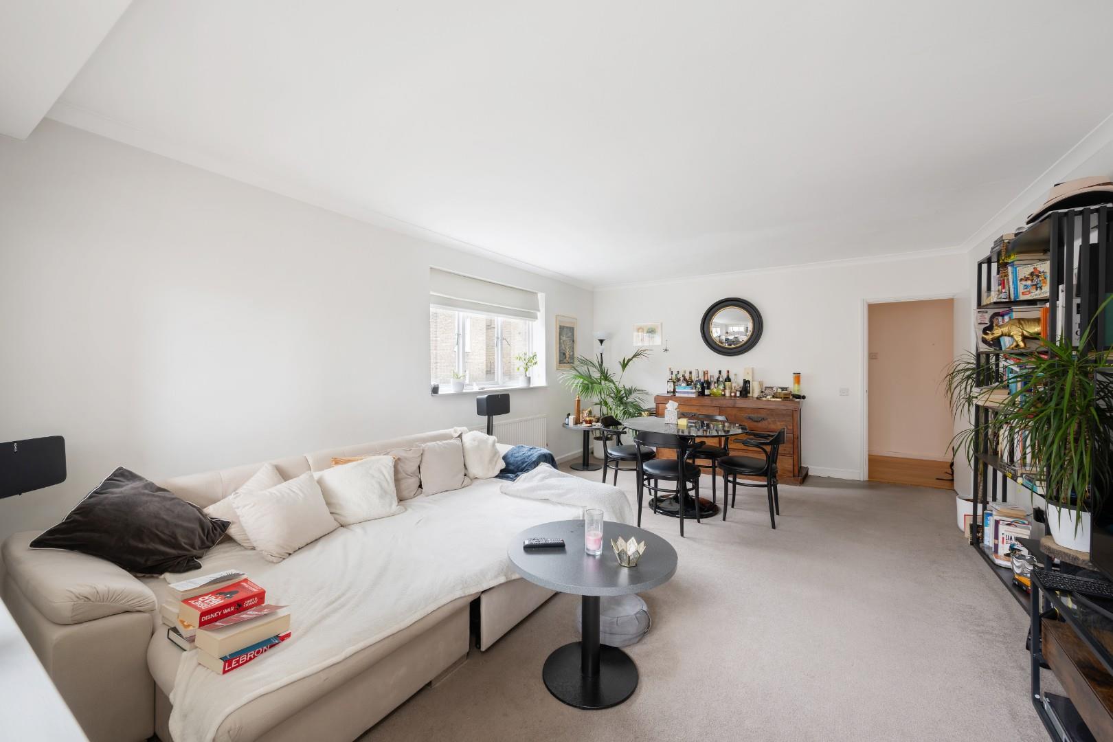 For Sale By Auction – Flat 34 @ 6 Porchester Terrace, Hyde Park, London W2