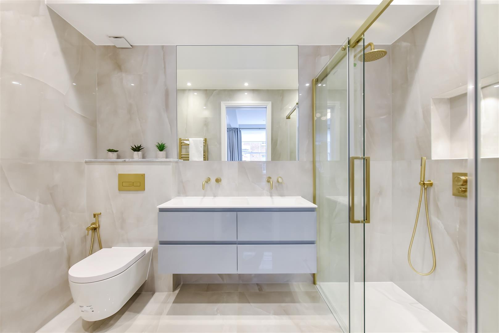 Bryanston Court II, George Street, Marylebone, London W1H