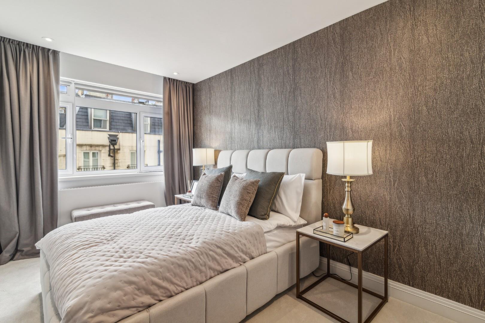 Over Looking Garden Square, Chelwood House, Gloucester Square, London W2