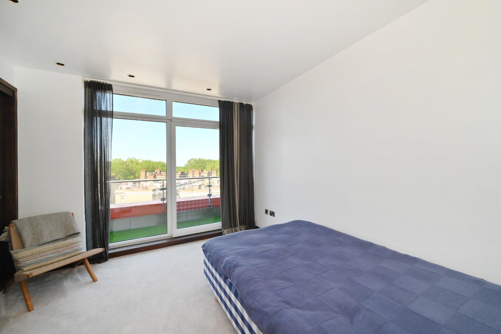 Hepworth Court, Gatliff Road, Grosvenor Waterside SW1W