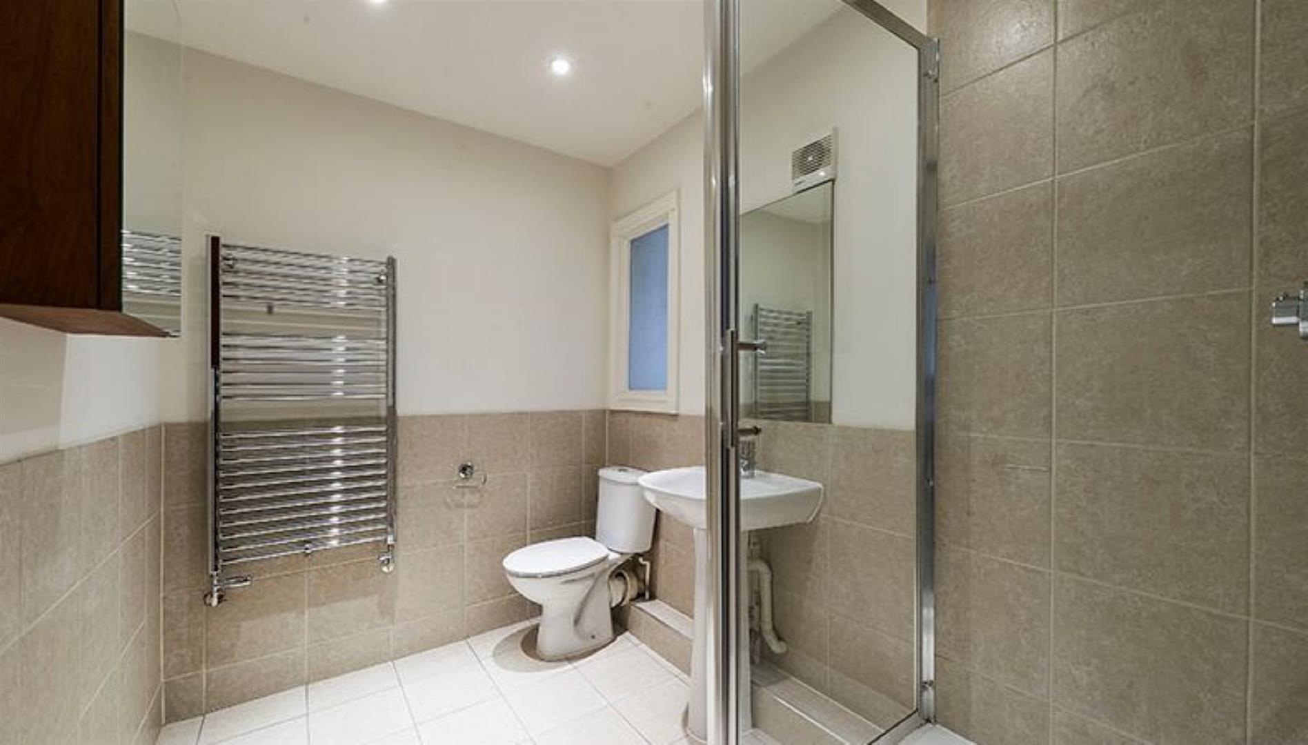 Pelham Court, 145 Pelham Court, South Kensington