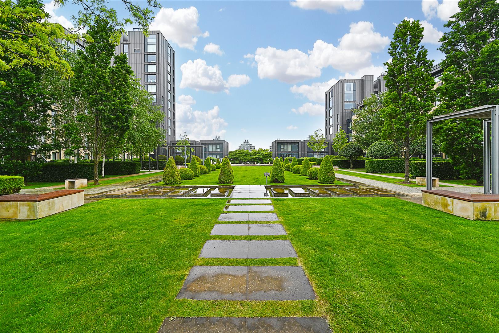 Ravensbourne Apartments, 5 Central Avenue, London SW6