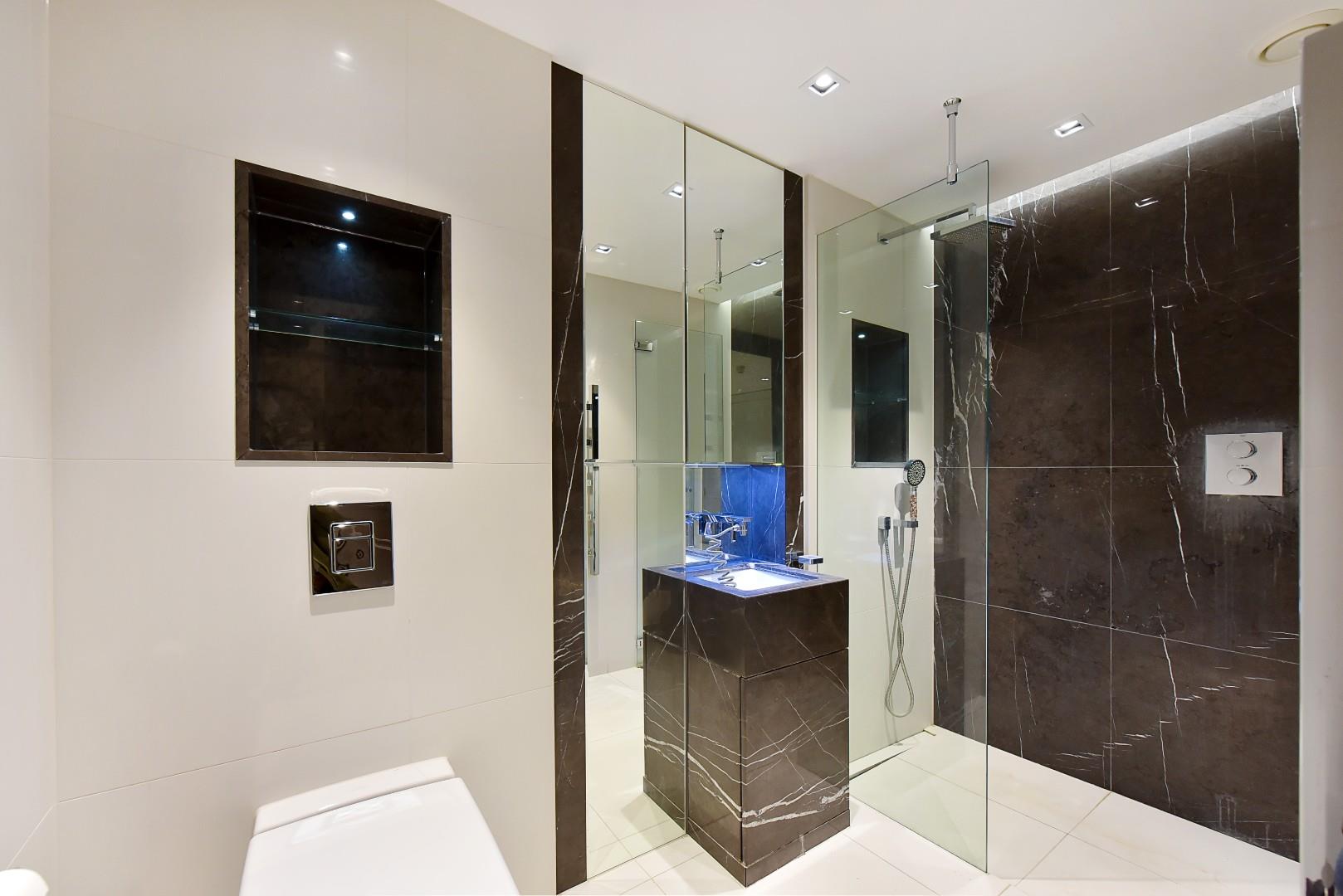 Lord Kensington House, Radnor Terrace, London