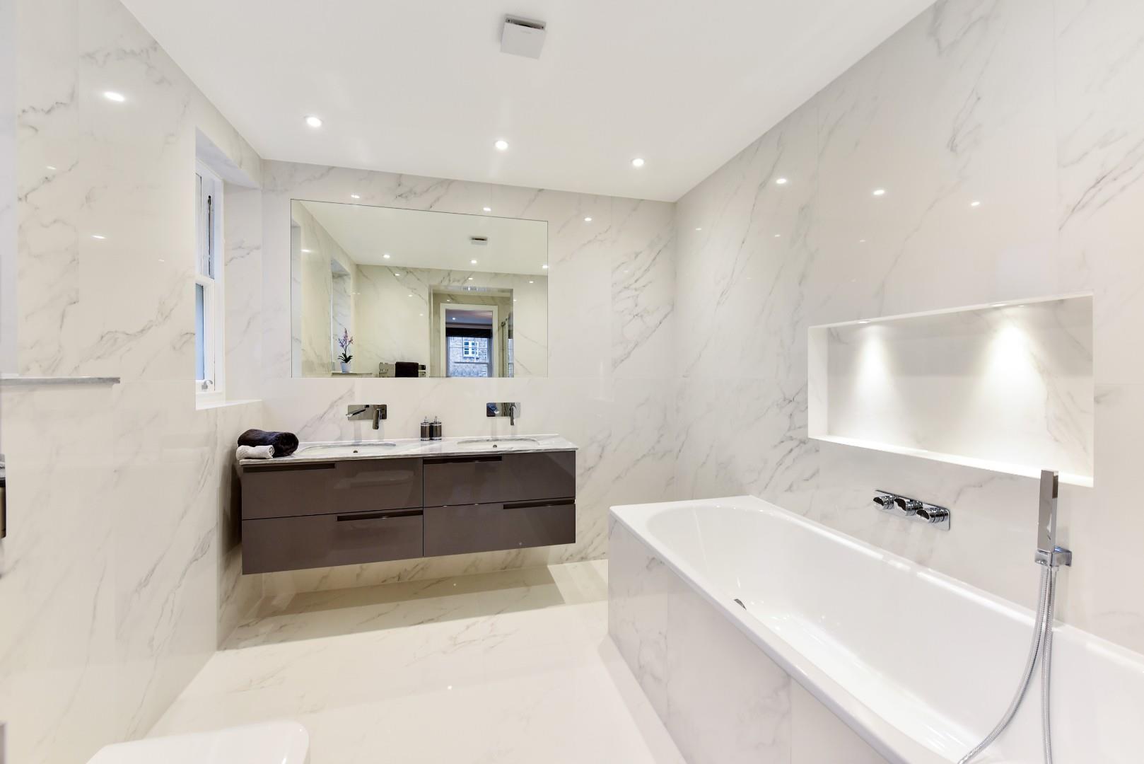 Cumberland Mansions, George Street, Marylebone