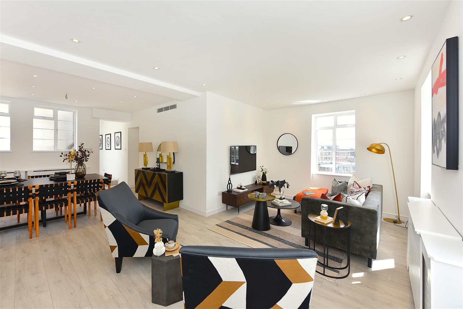 Penthouse, George Street, London W1H