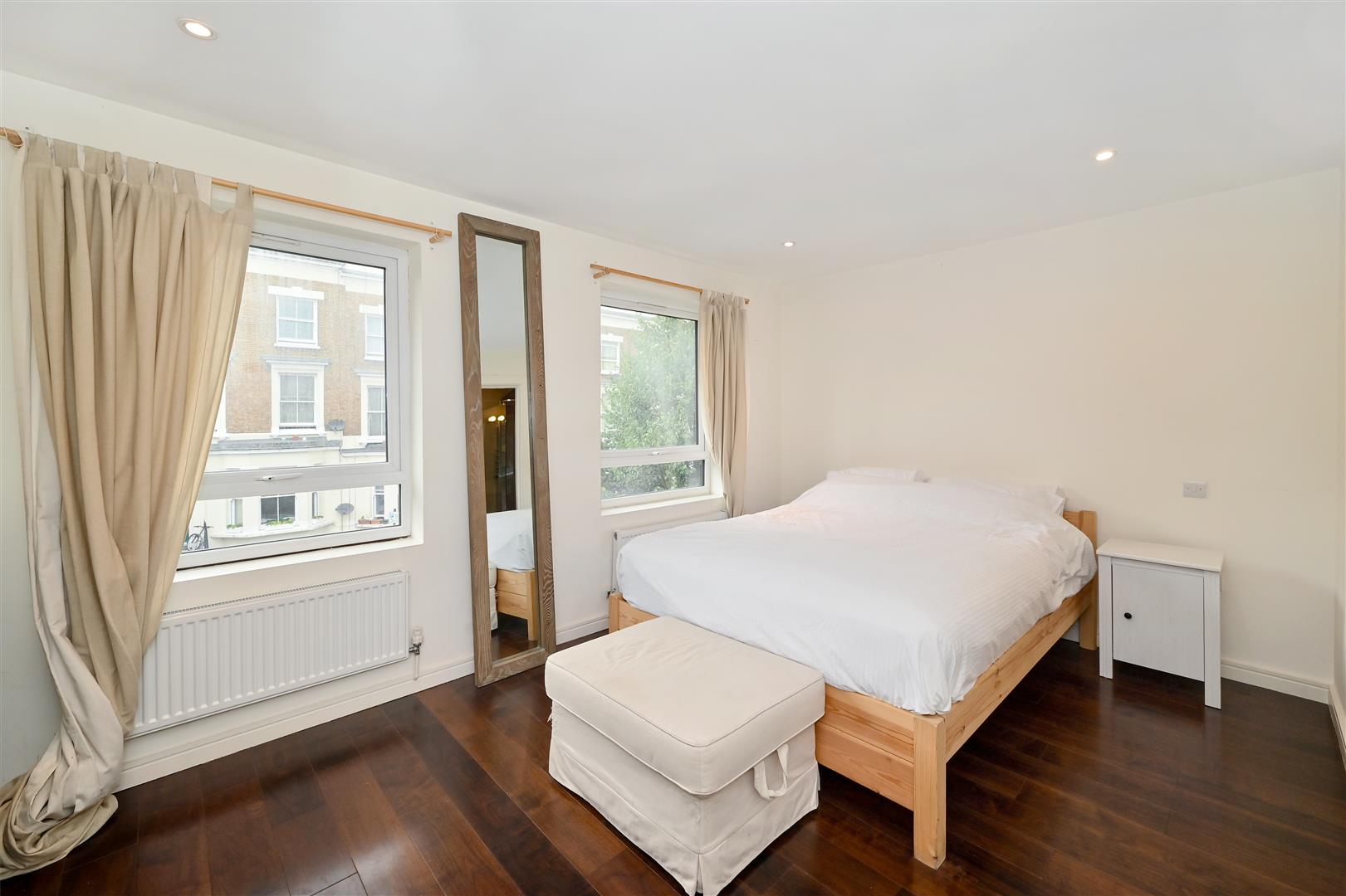 Abinger Mews, Maida Vale, London W9