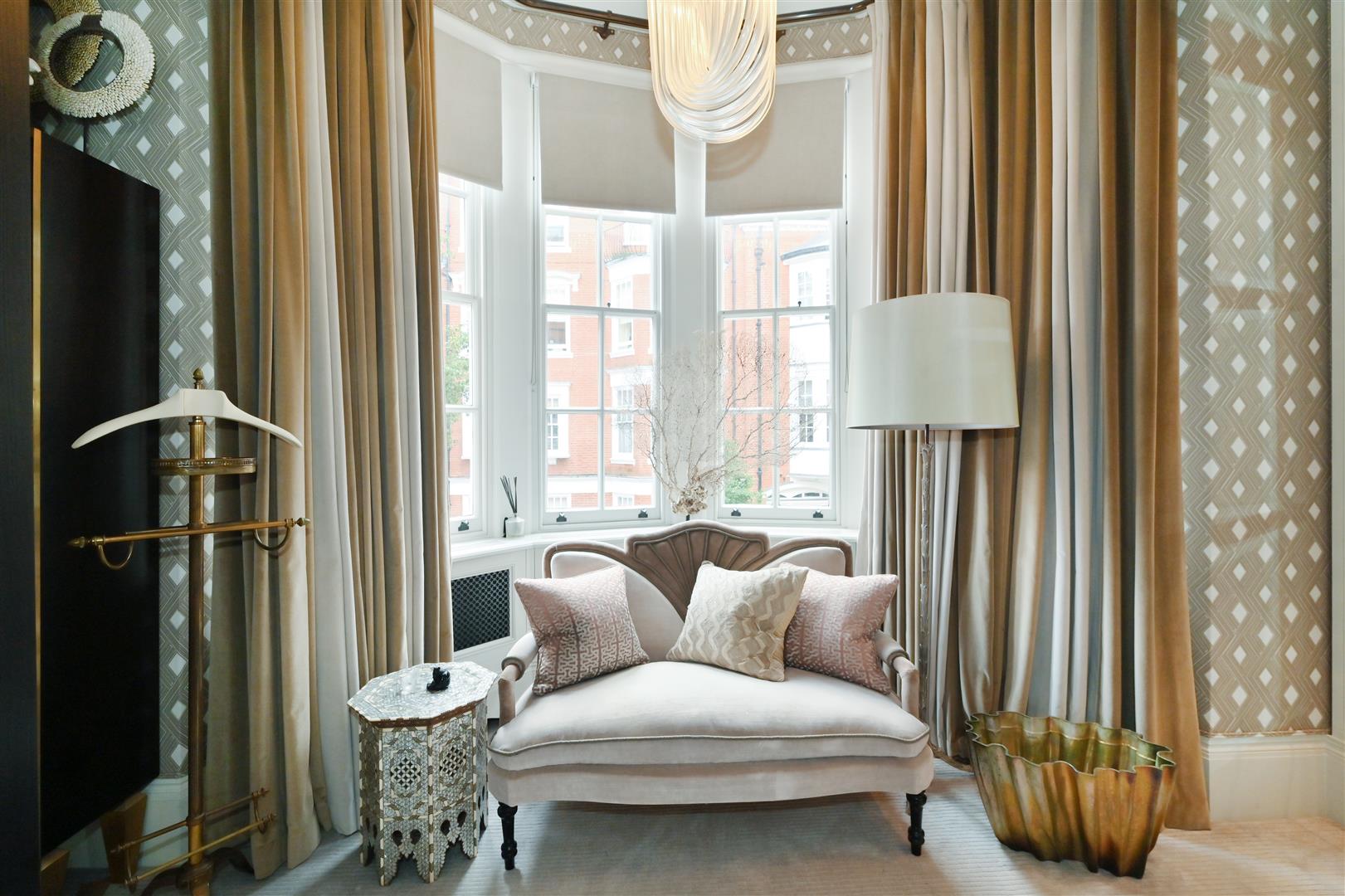 Sloane Court West, Chelsea, SW3