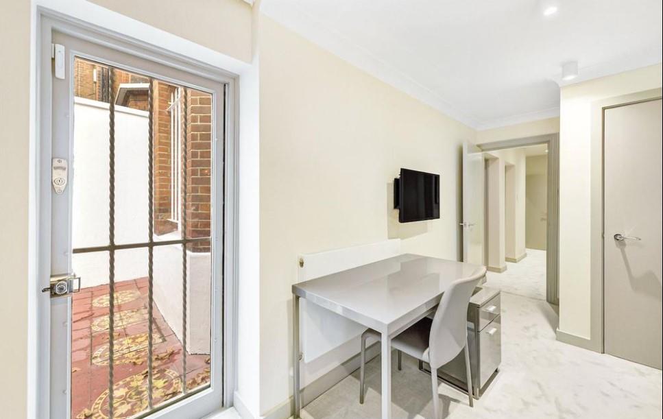 Egerton Gardens, Knightsbridge SW3