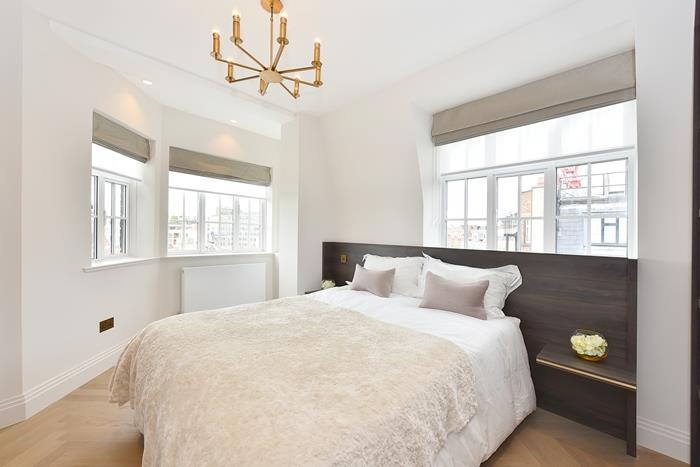 Knightsbridge Court, Sloane Street, SW1X