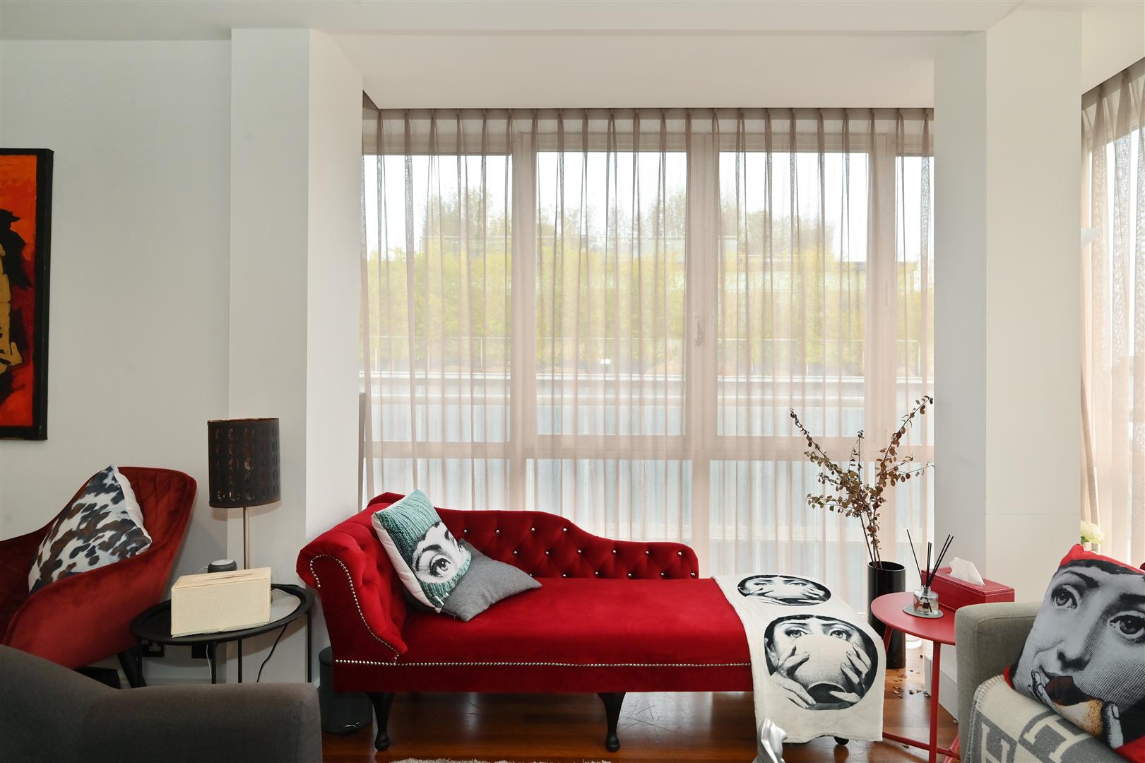 The Phoenix, Barrett Street, Marylebone W1