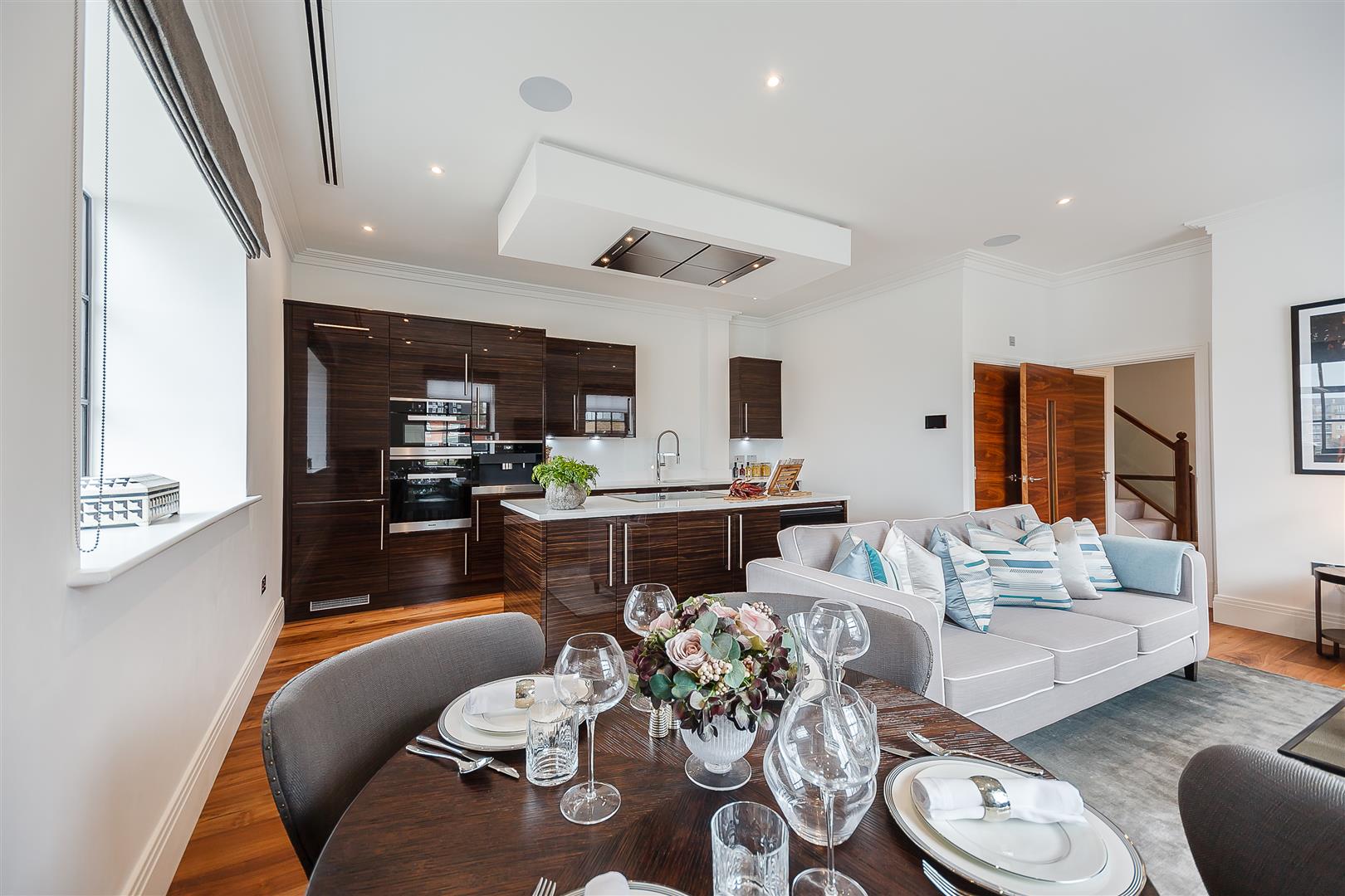 Rainville Road, London, W6