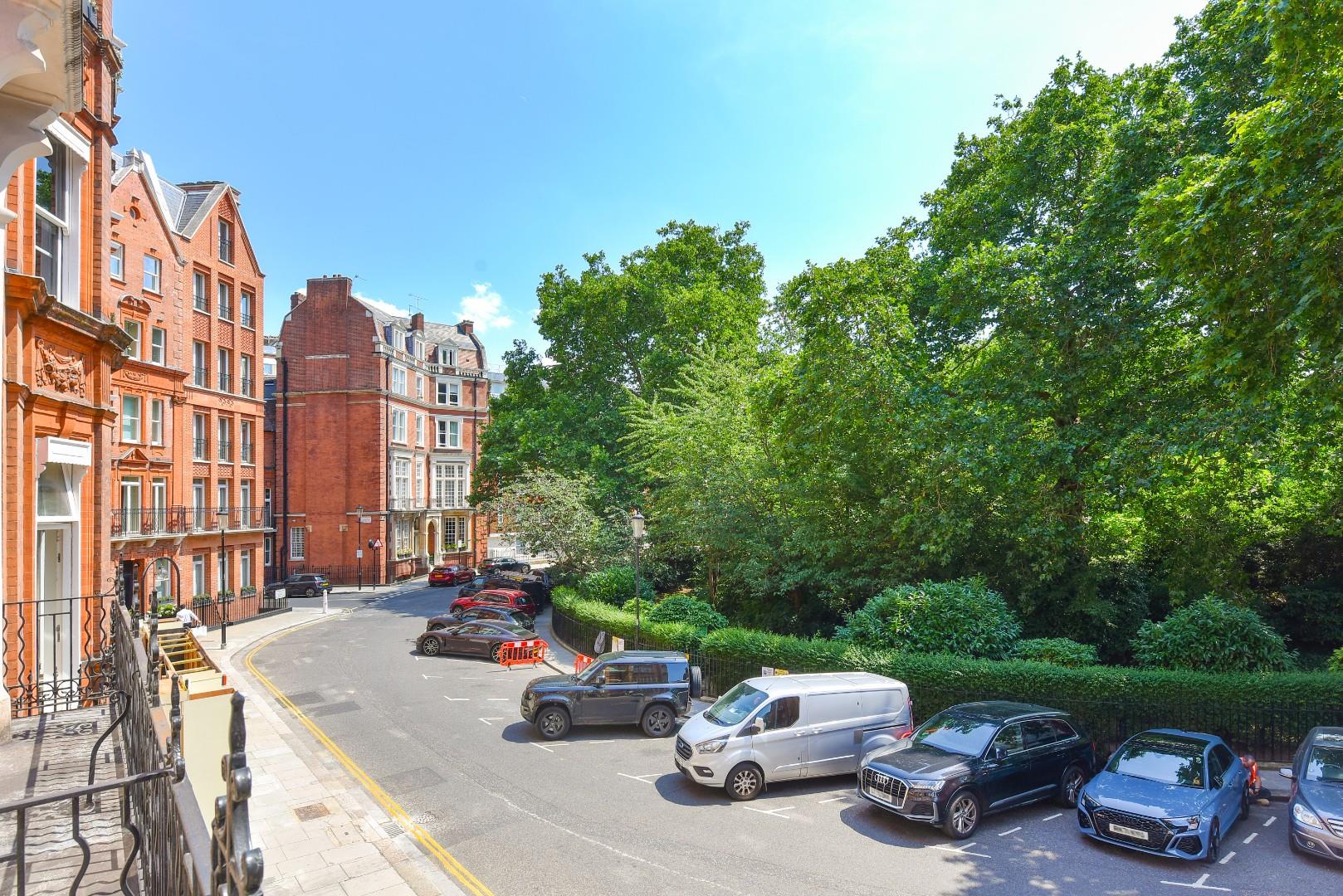 Hans Place, London, Knightsbridge SW1X