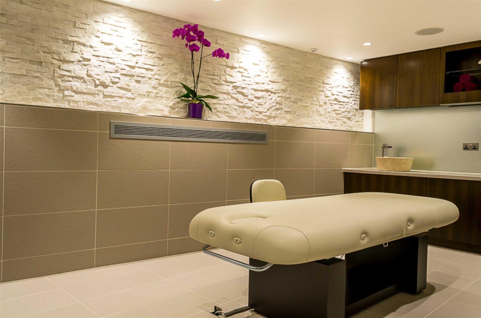 Benson House, 375 Kensington High Street, Kensington W14