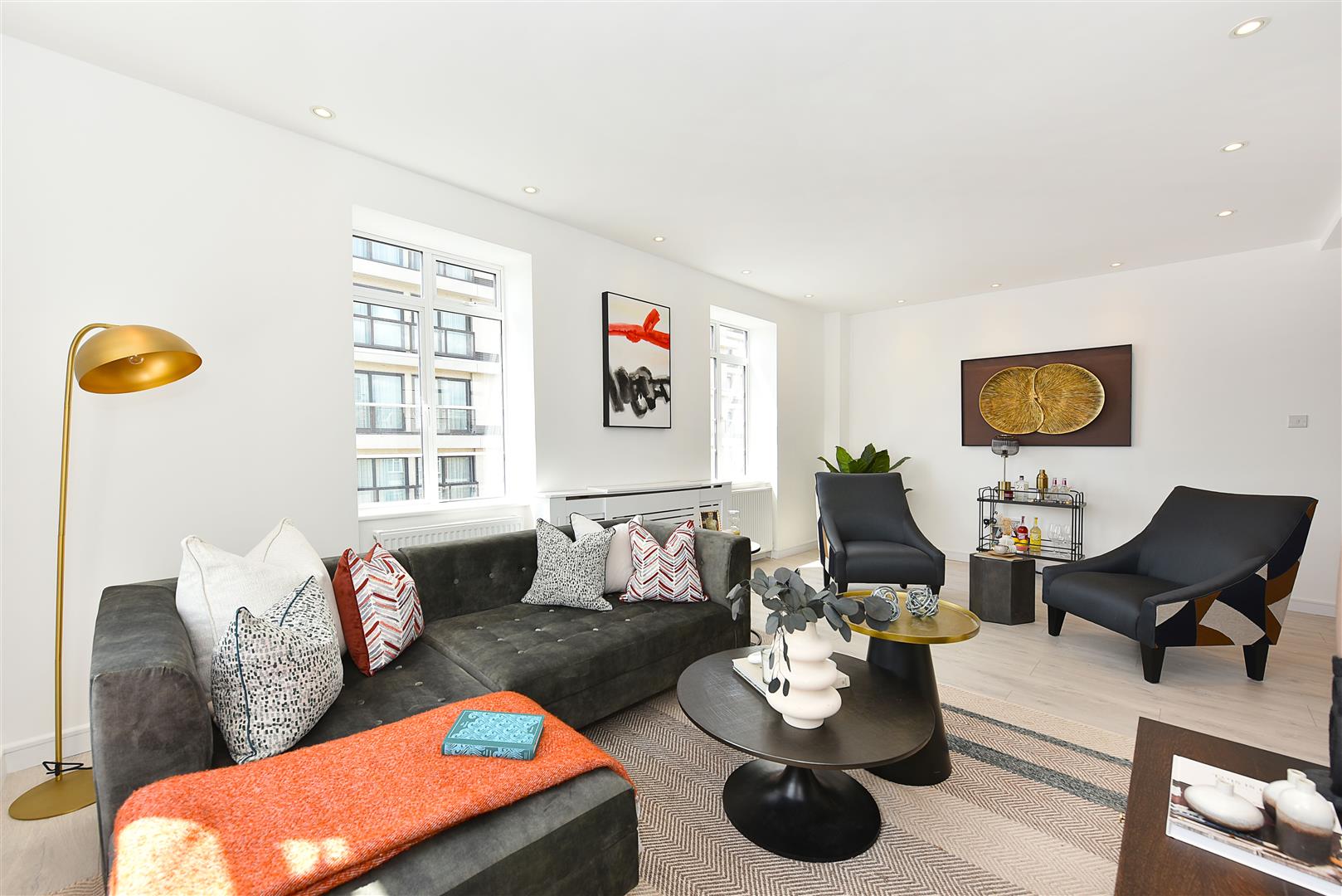 Penthouse, George Street, London W1H