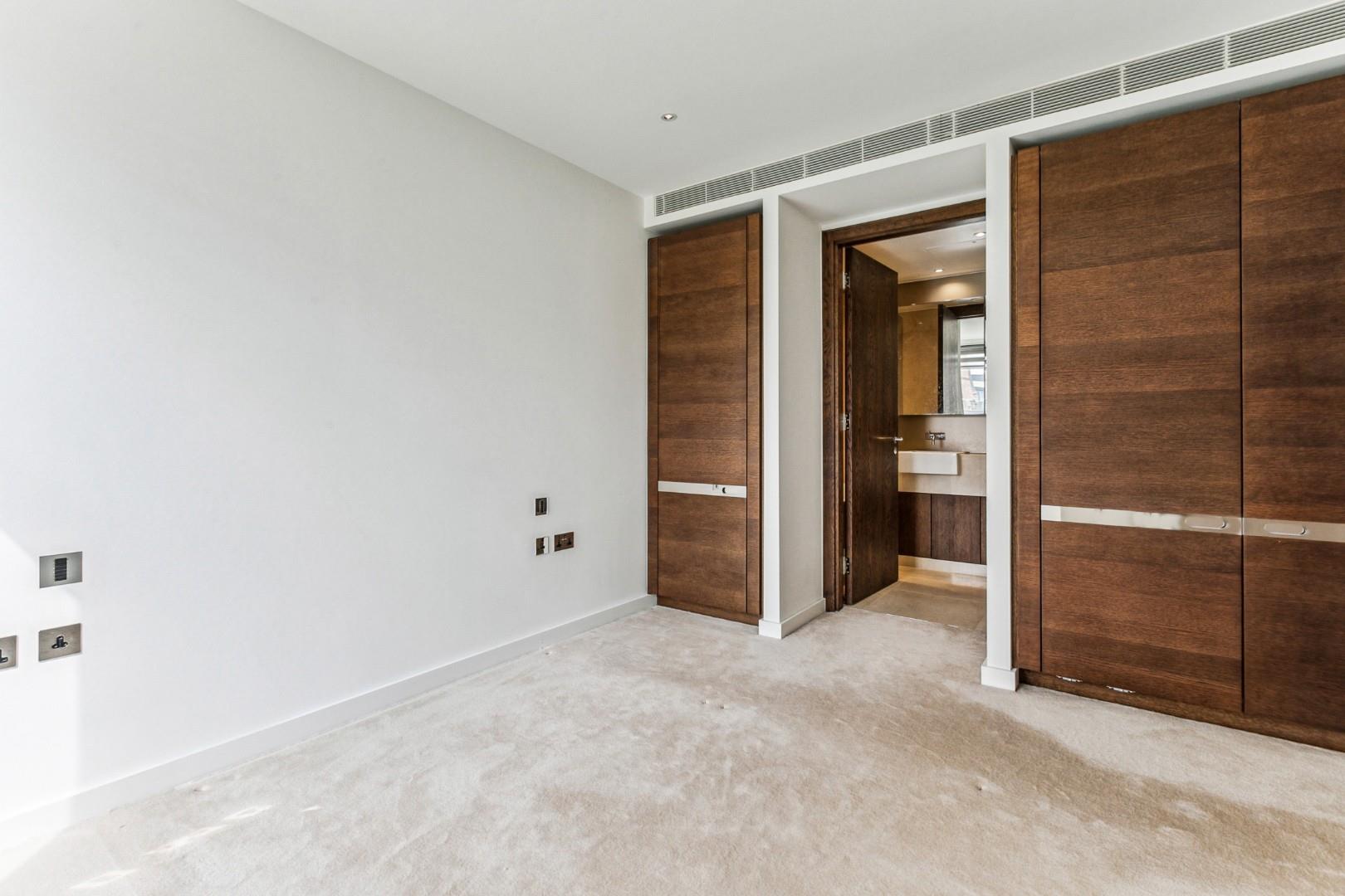 River Views . Chartwell House – Waterfront Drive, Chelsea Waterfront, London SW10