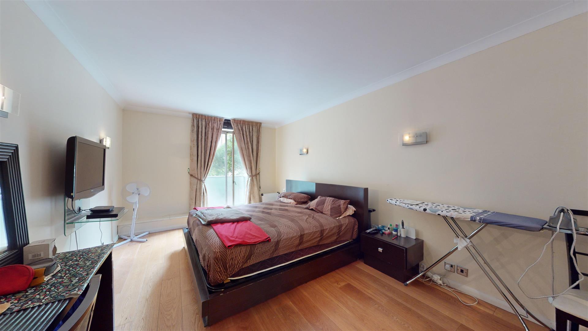 Bilton Towers, Great Cumberland Place, Marble Arch, London W1H