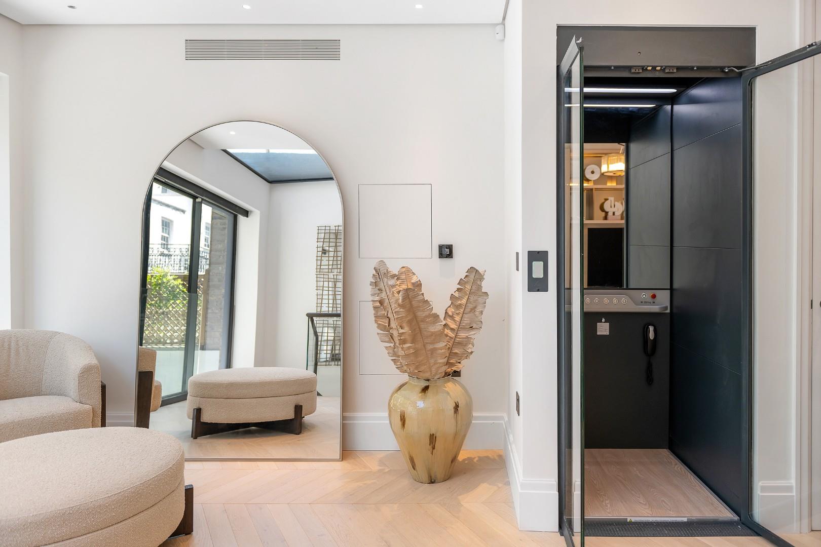 Trevor Place, Knightsbridge, SW7