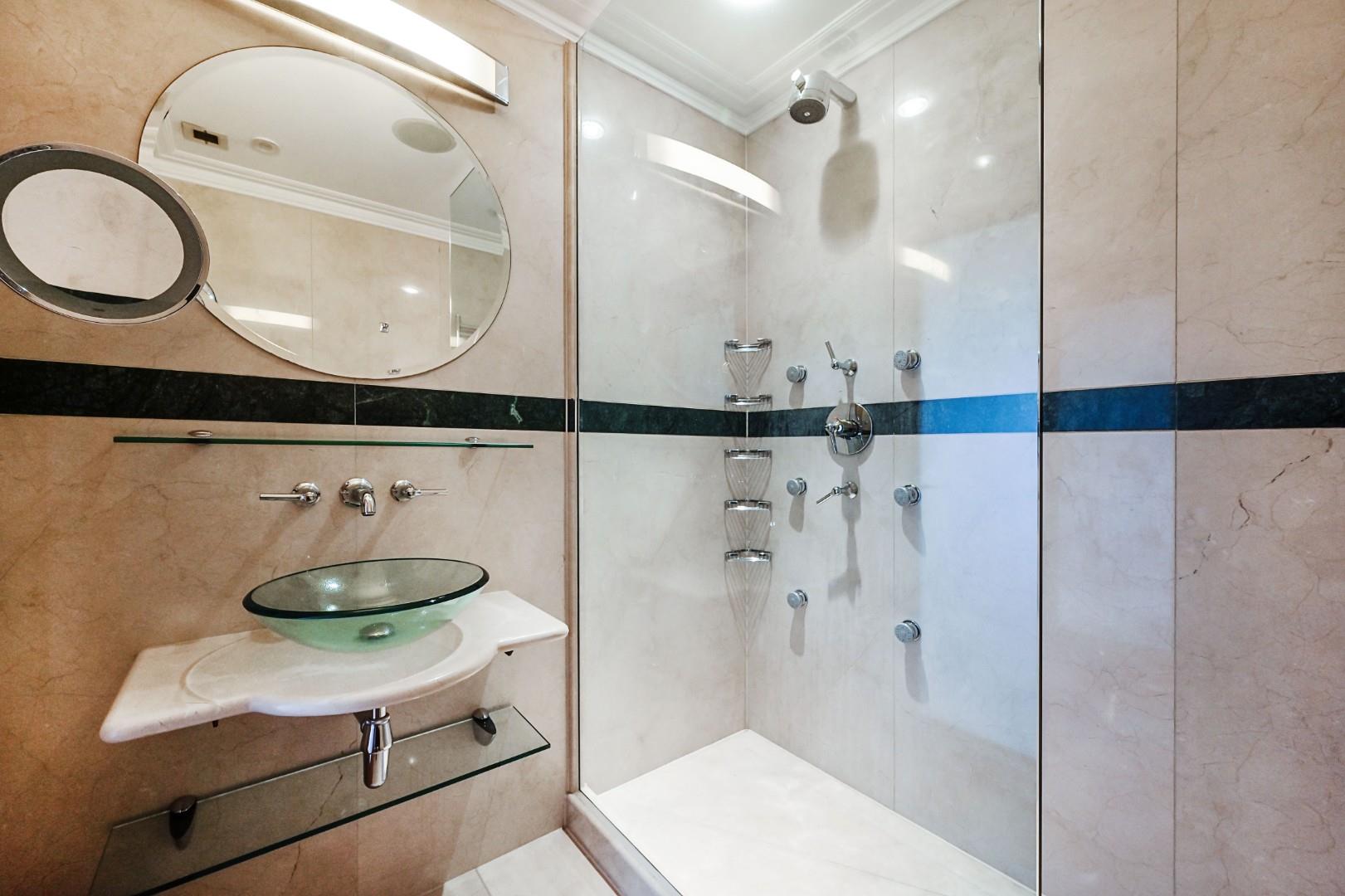 Eaton Square, Belgravia, London SW1W