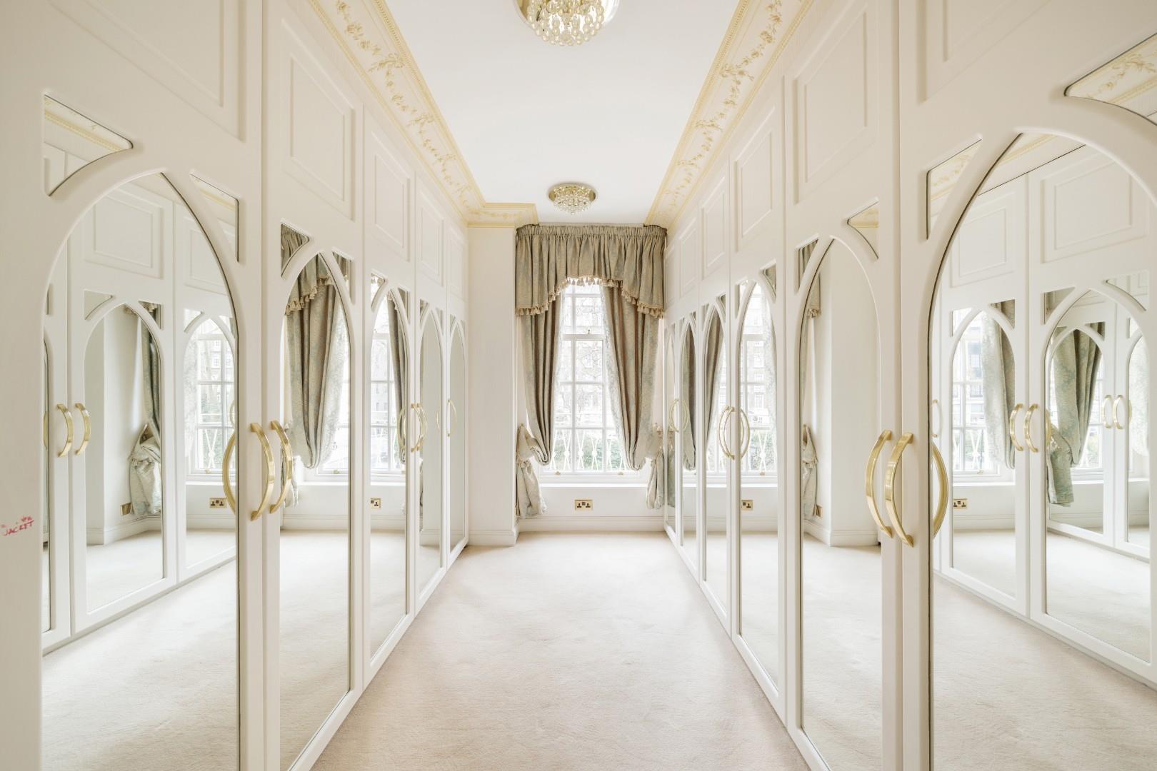 By Order Of The Receivers – Lowndes Square, Knightsbridge SW1X