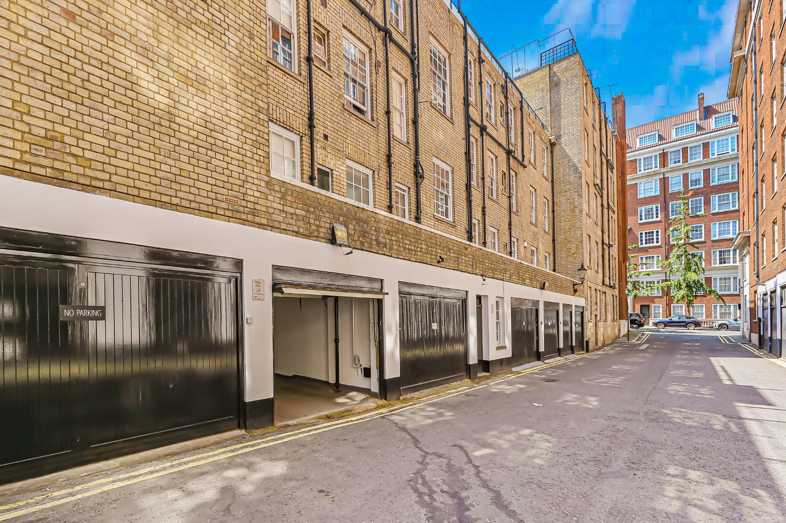 Bryanston Court I, George Street, Marylebone W1H