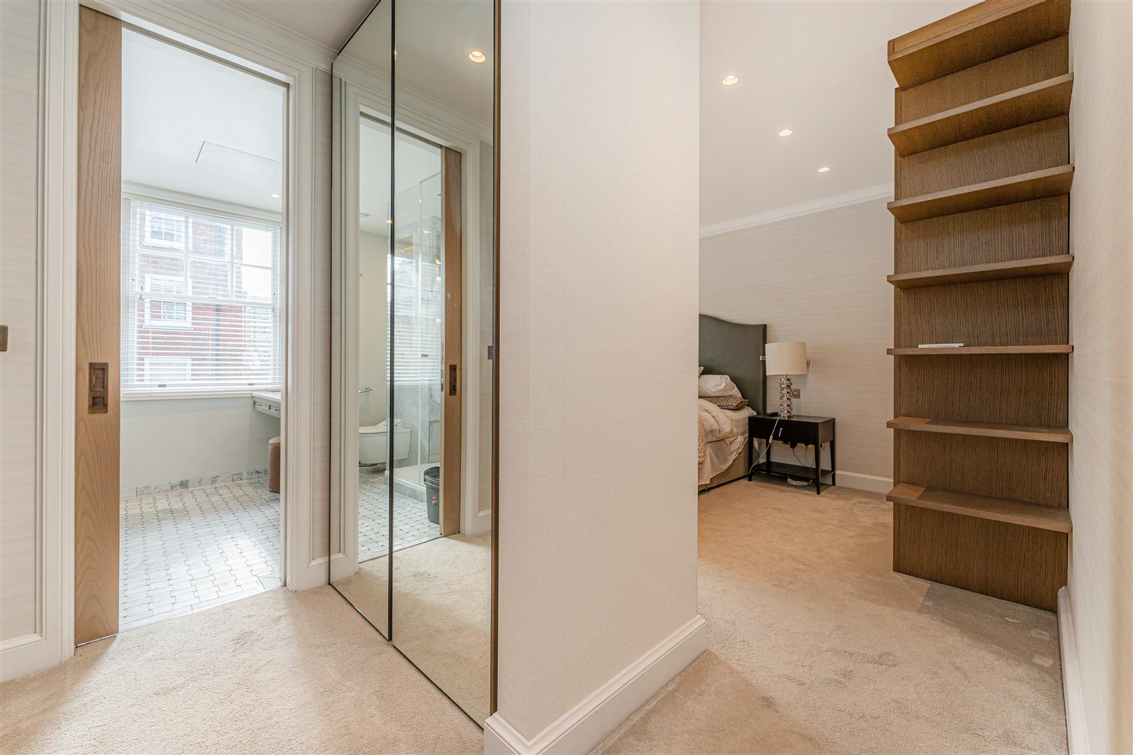 Cumberland Mansions, George Street, Marylebone W1H