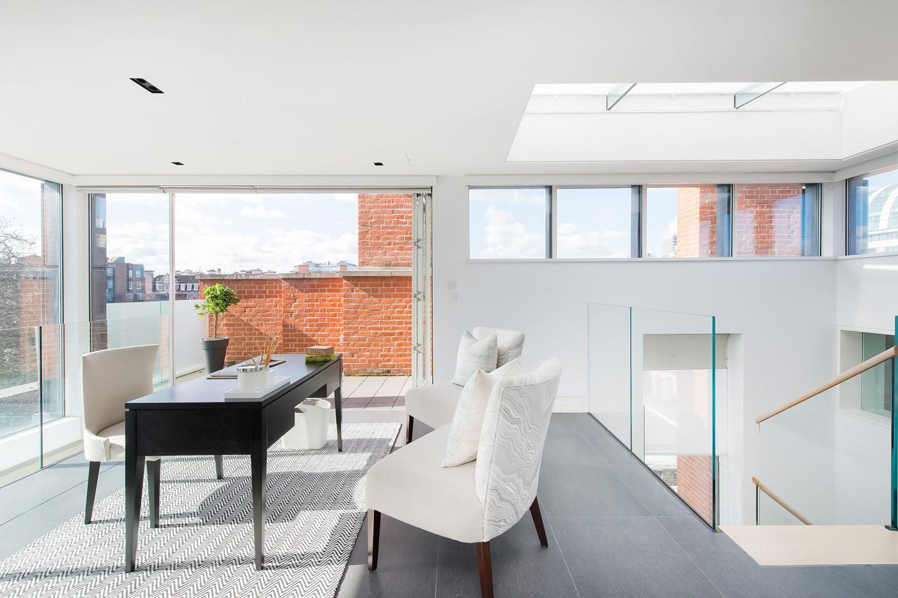 Green Street, London, W1K