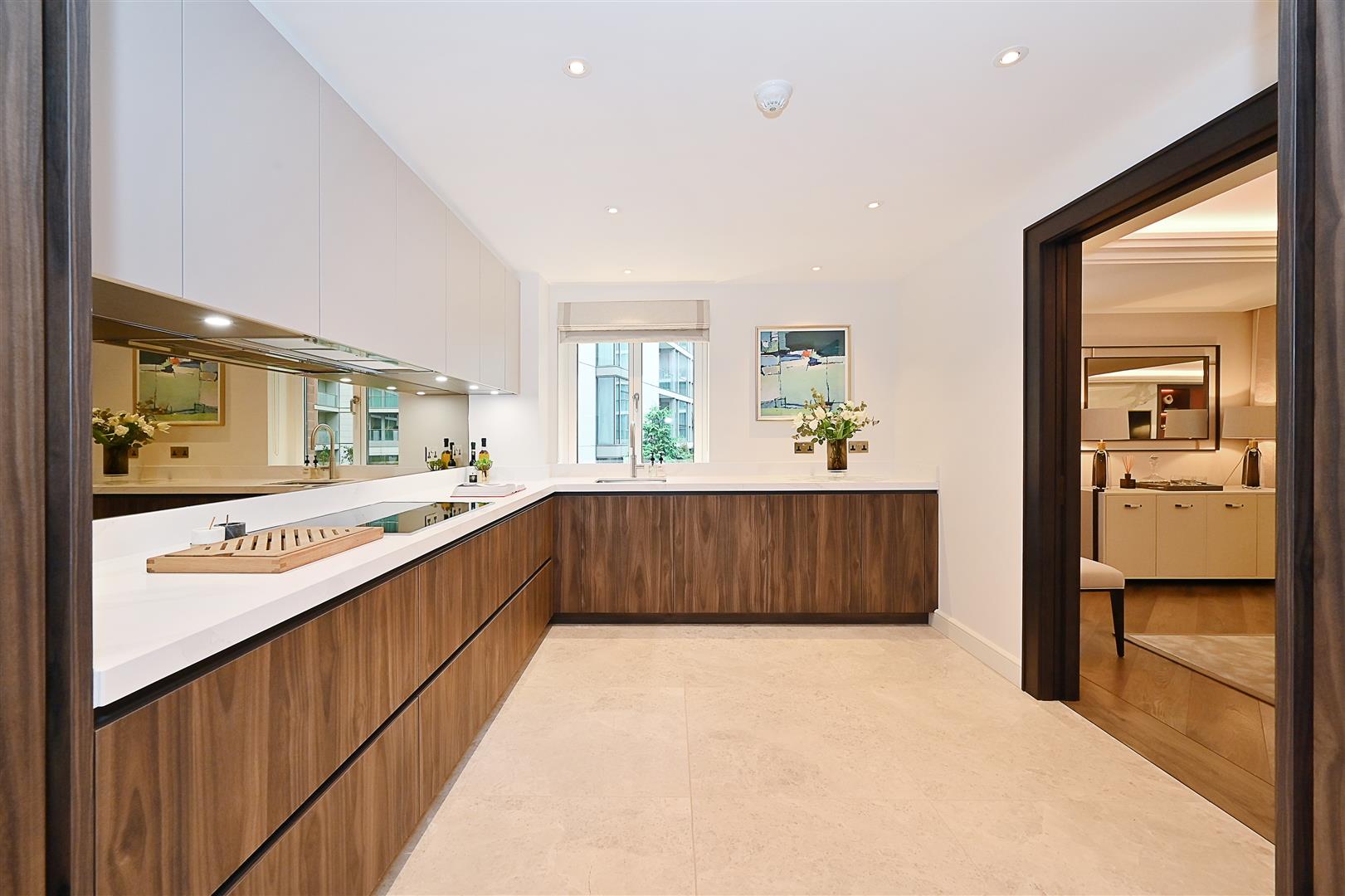 10 Lancelot Place, Knightsbridge SW7