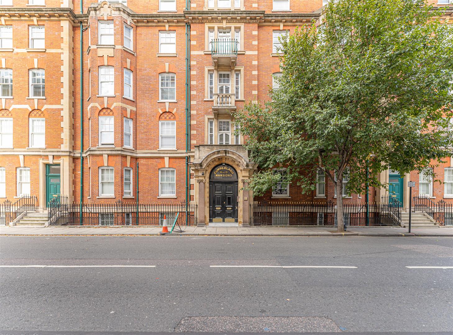 Cumberland Mansions, George Street, Marylebone W1H