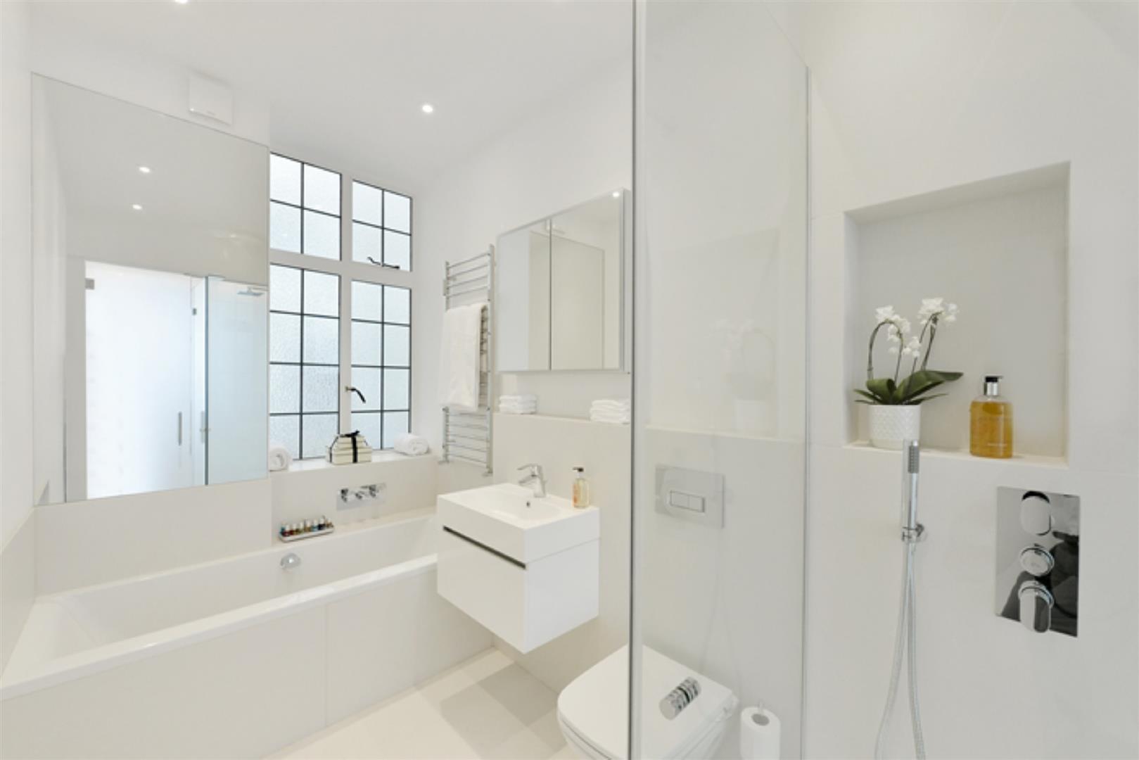 Bryanston Court I, George Street, Marylebone W1H