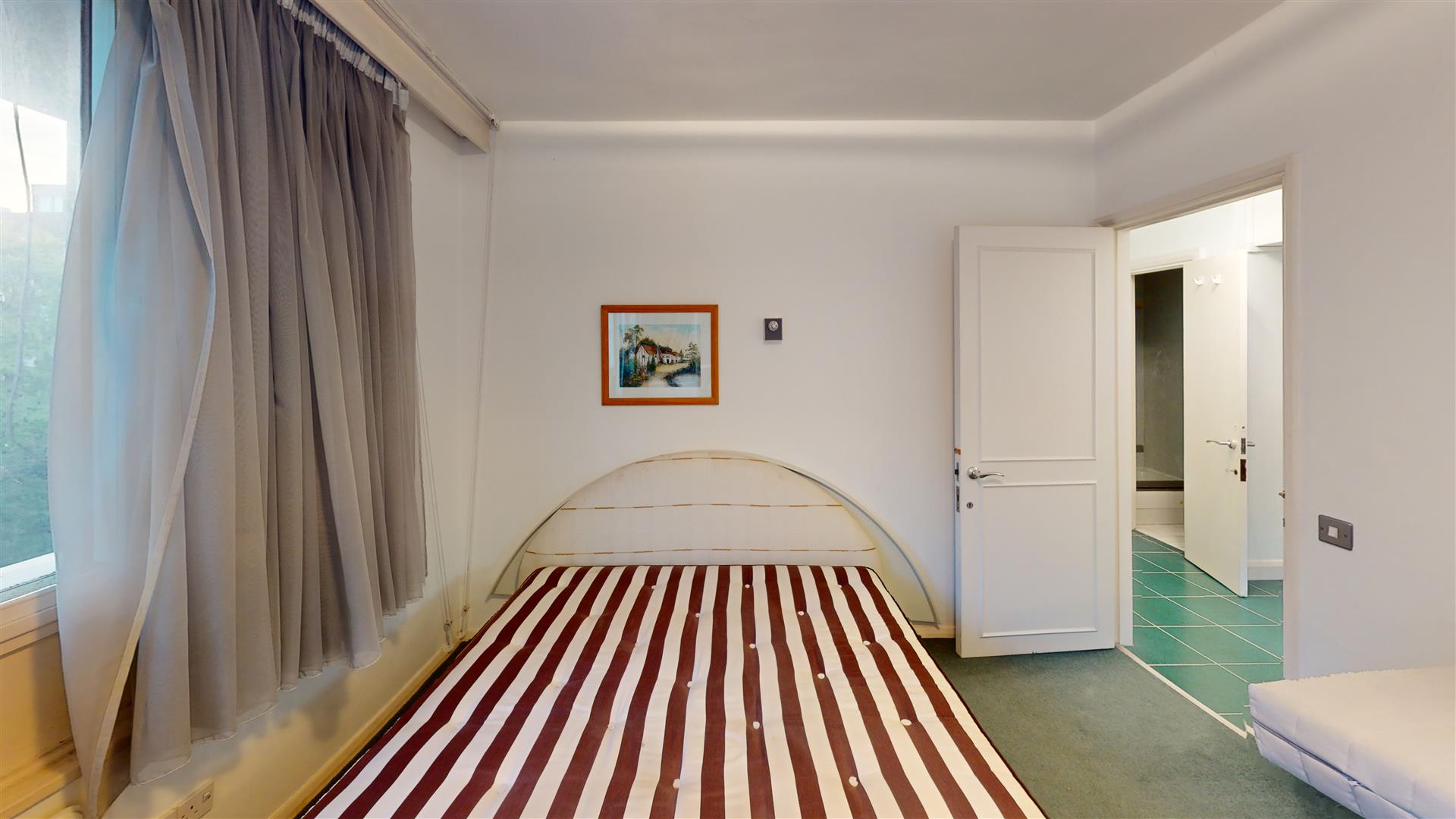 Flat 346, The Water Gardens, Burwood Place, Hyde Park W2