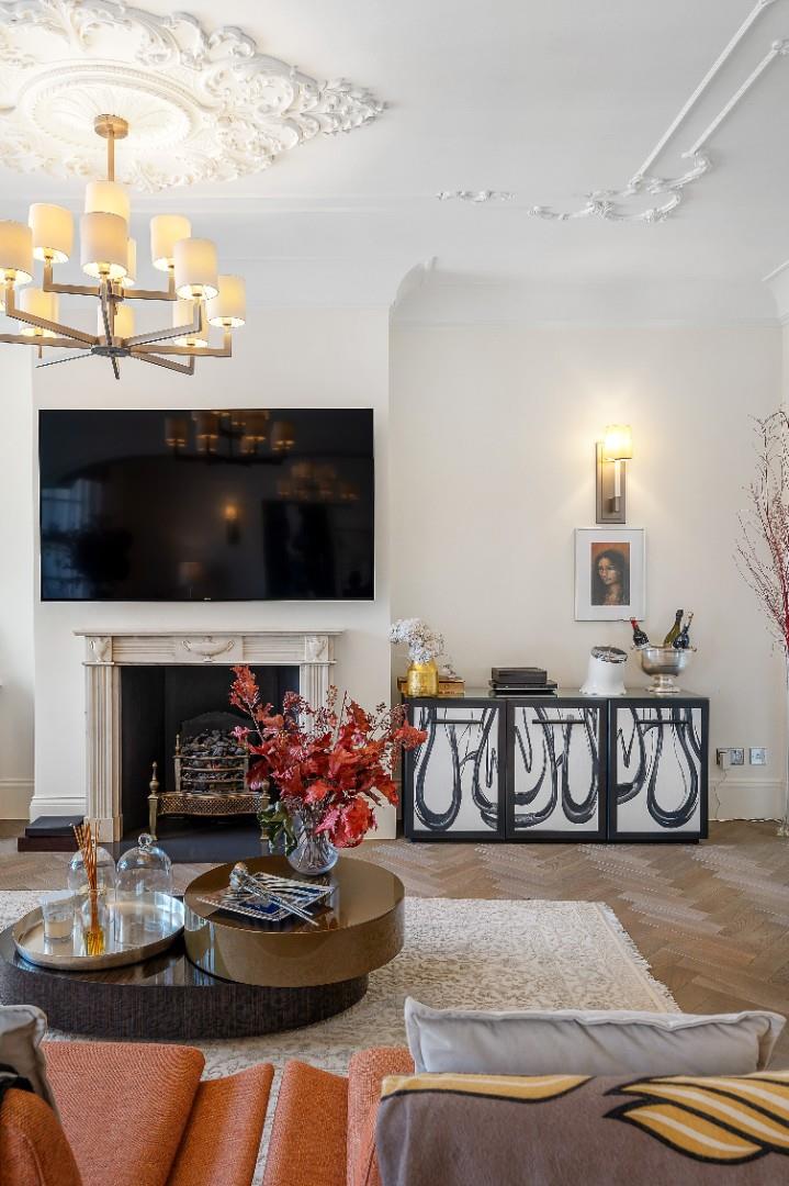 Bryanston Court I, George Street, Marylebone W1H