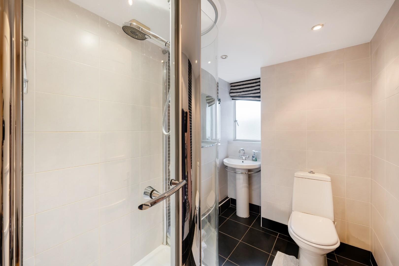 For Sale By Auction – Flat 35 @ 6 Porchester Terrace, Hyde Park, London W2