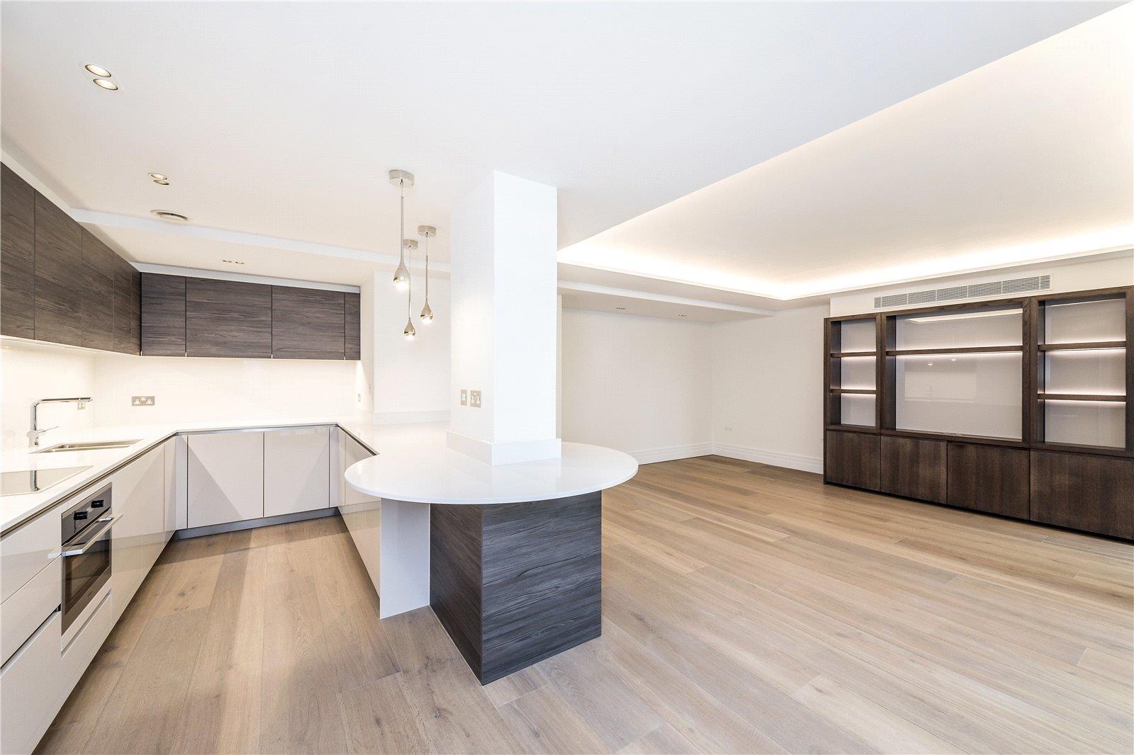 Kensington Gardens Square, London, W2