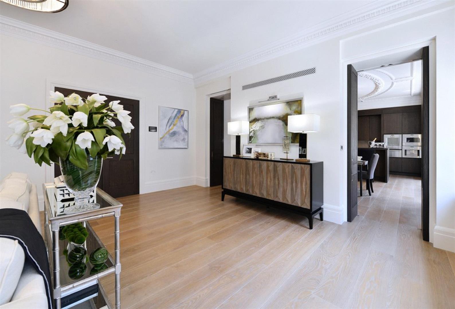 Duke Street, Mayfair, W1K