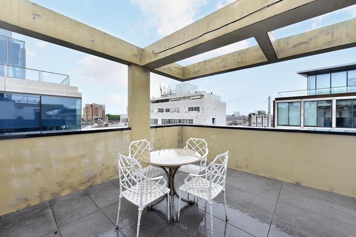 Fitzhardinge House, Portman Square, Marylebone, W1H