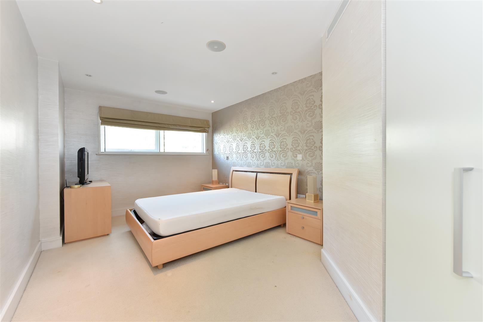 Howard Building, 368 Queenstown Road, Battersea SW11