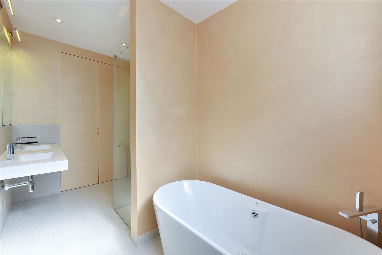 Manson Place, South Kensington, London, SW7