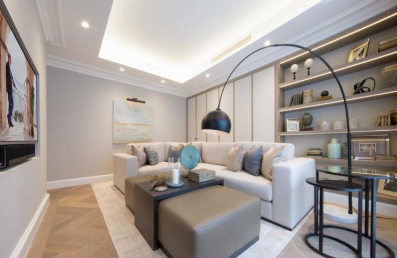 Cumberland Mansions, George Street, Marylebone W1H