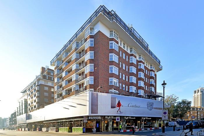 Princes Court, 88 Brompton Road, Knightsbridge SW3