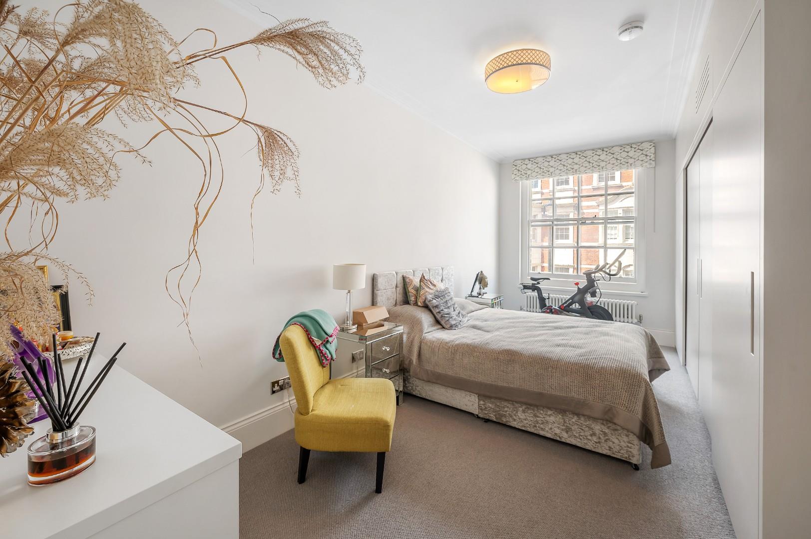 Bryanston Court I, George Street, Marylebone W1H