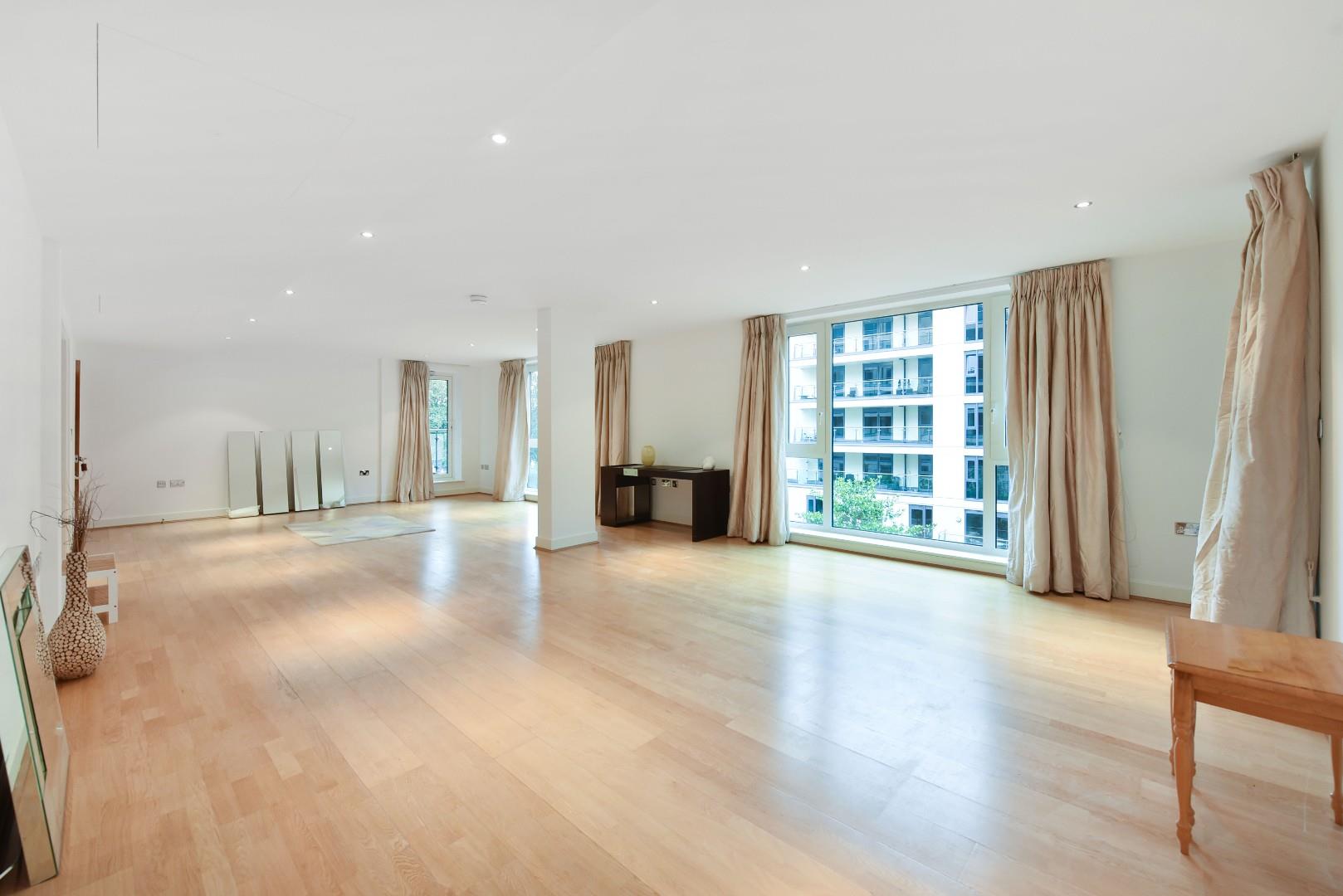 Marina Point, Imperial Wharf, London, SW6