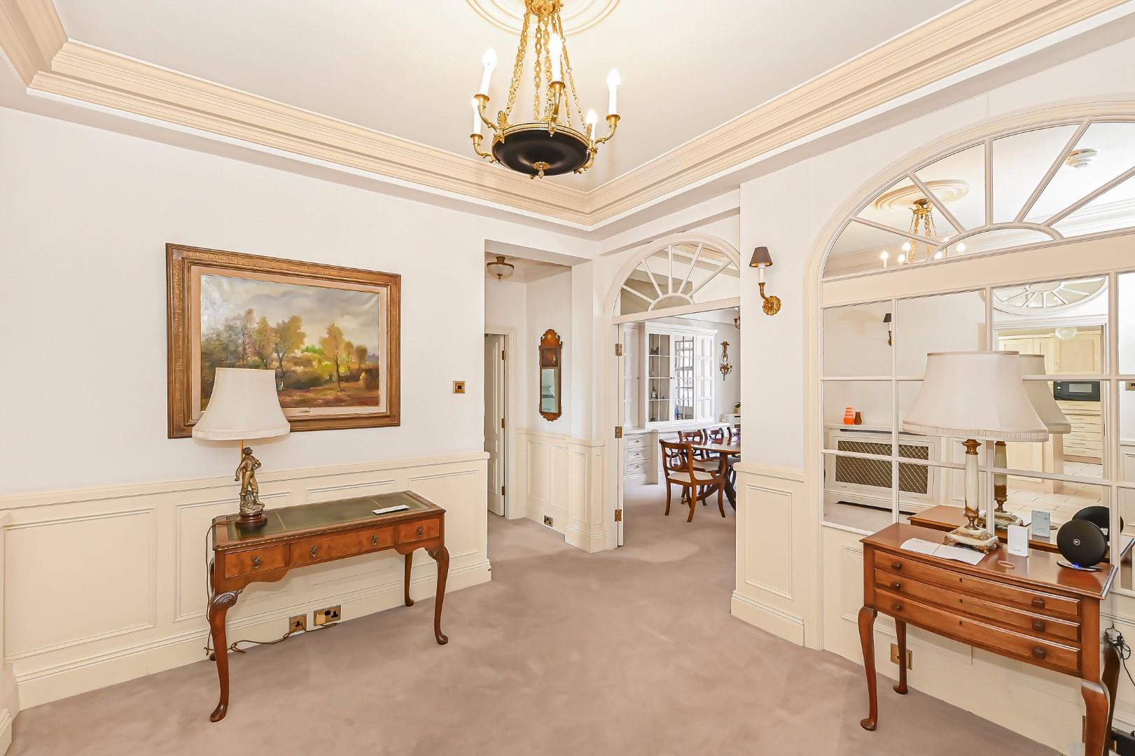 Bryanston Court I, George Street, Marylebone W1H