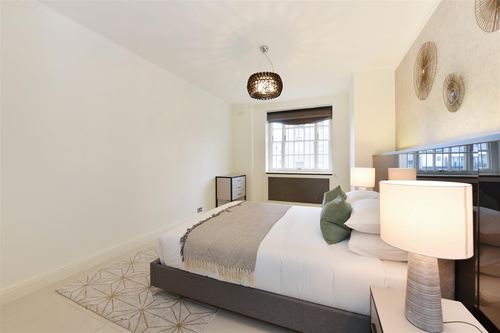 Lowndes Square, Belgravia, SW1X