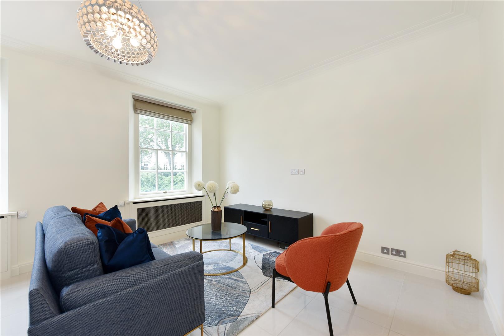 Lowndes Square, Belgravia, SW1X